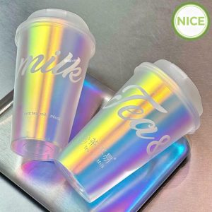 Alternative view of Ly nhựa cầu vồng