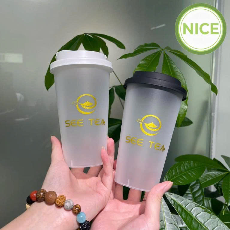 Ly nhựa mờ đáy bằng